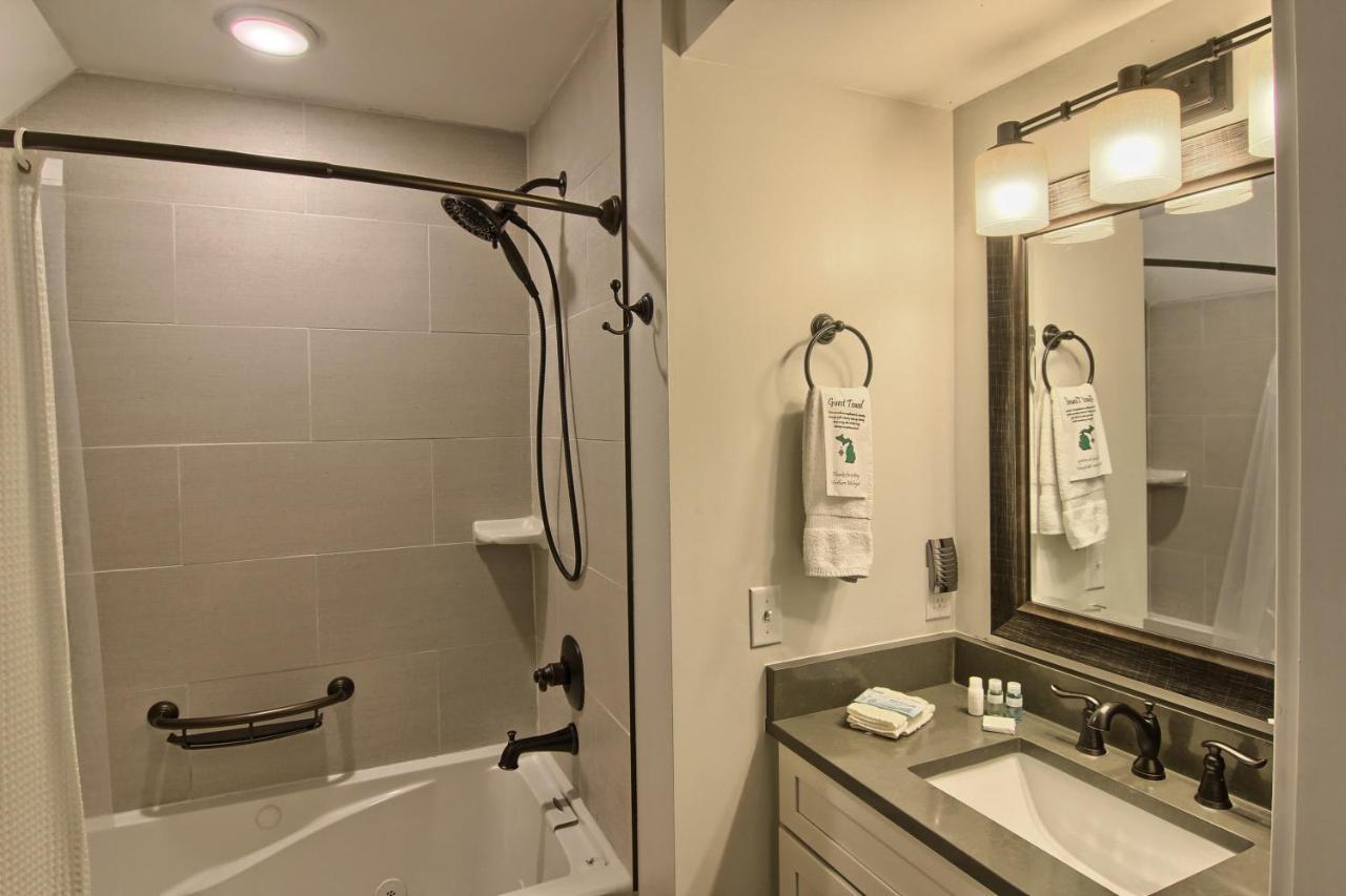 Water Street Inn Boyne City Dış mekan fotoğraf